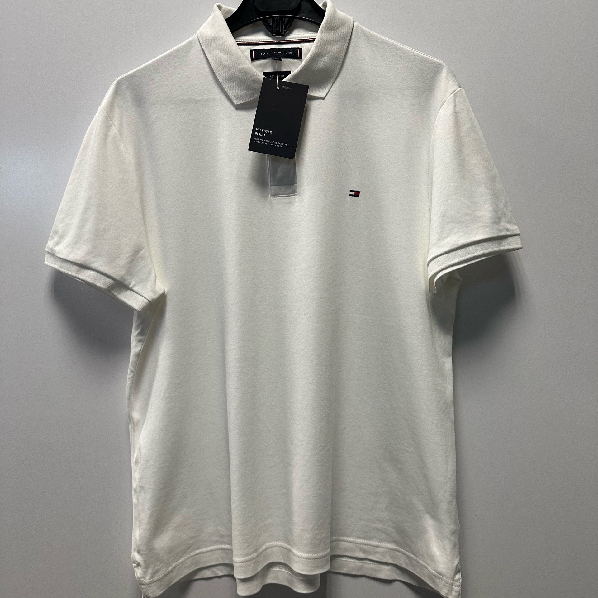 Tommy Hilfiger